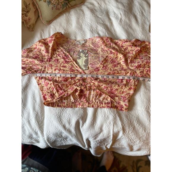 BOG Collective Long Sleeve Cropped Top - Size Large - Picture 10 of 15